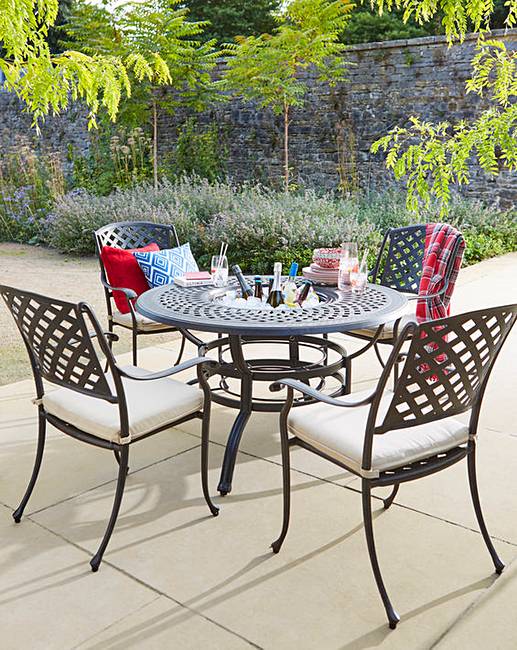 Kingston 4 Seat Dining Set with Central hole for a fire pit or ice bucket. £599.00. Great for the Summer or Autumn months.